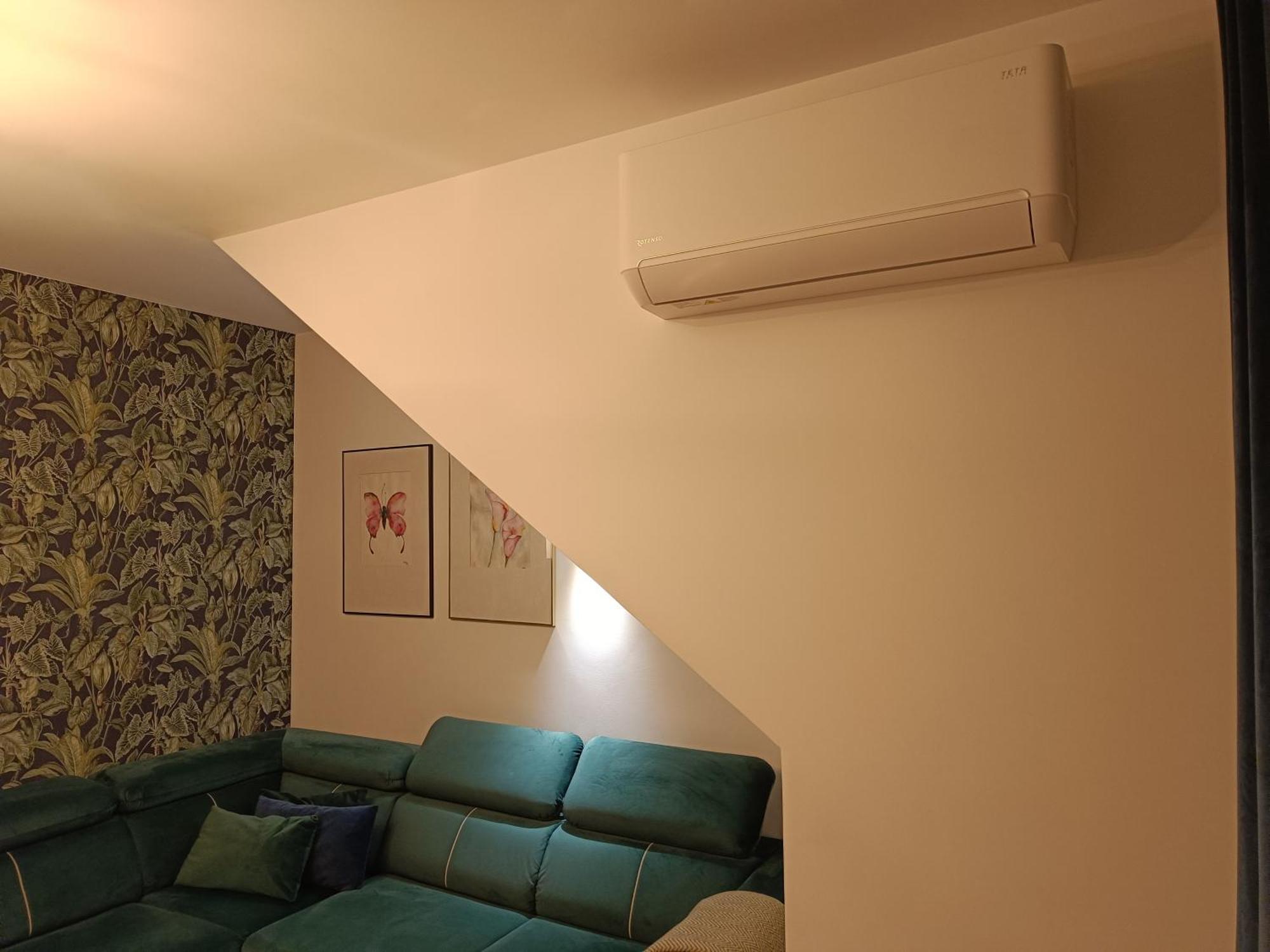 Zielony Apartament Z Widokiem Na Jezioro Złotów Eksteriør bilde